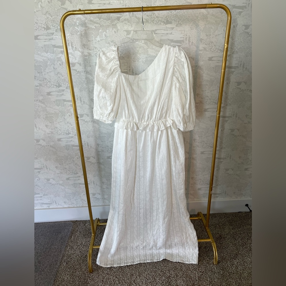 Asymmetric neckline midi dress. Size large.